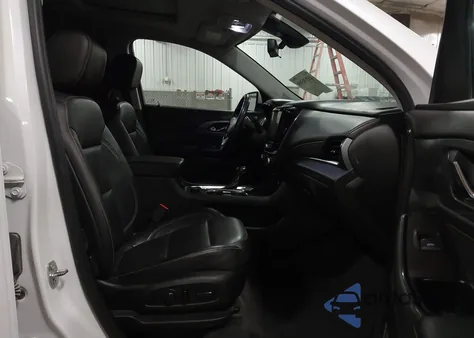 2019 Chevrolet Traverse Premier z USA, uszkodzony, nr VIN 1GNEVKKW0KJ221140